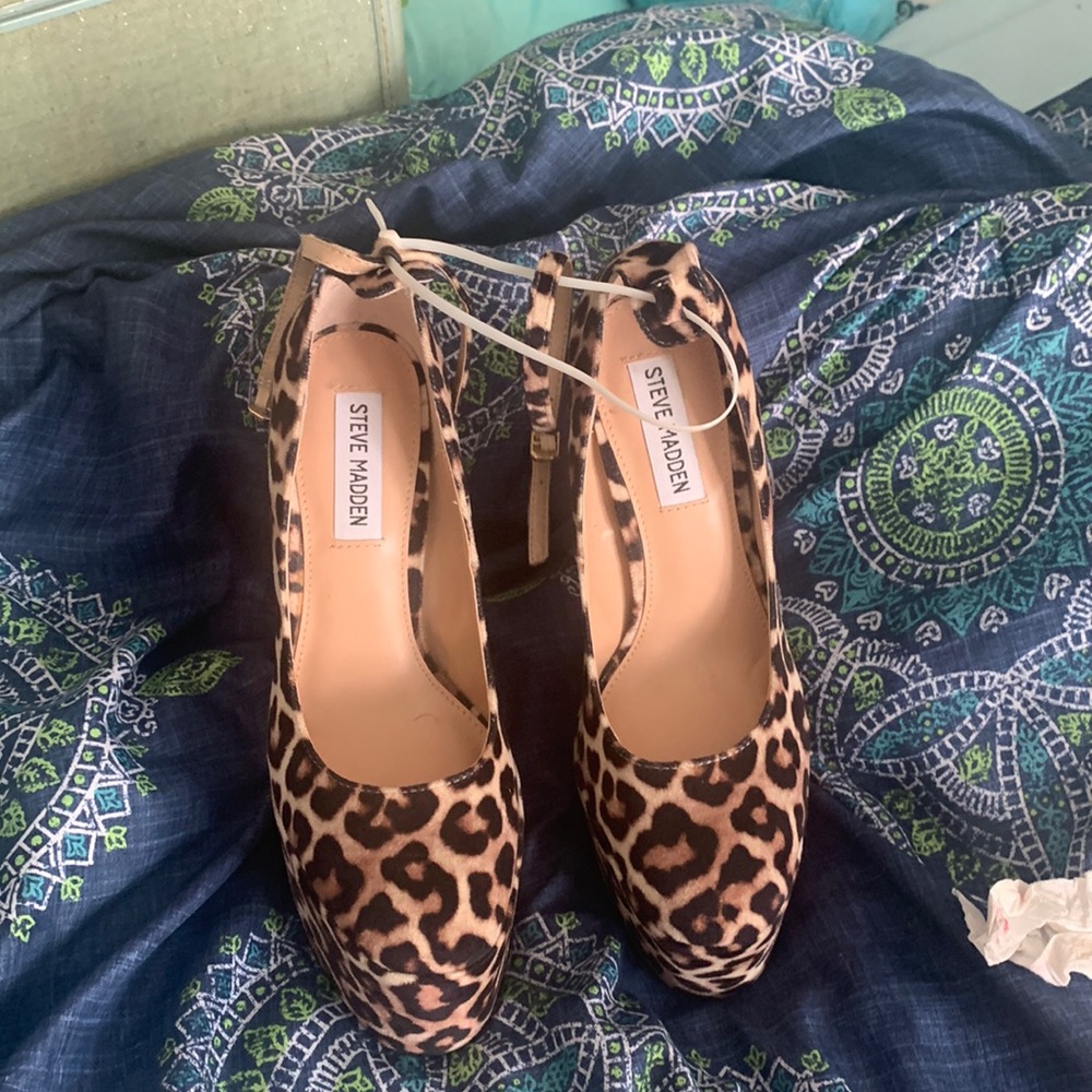 Leopard print platform Steve Madden